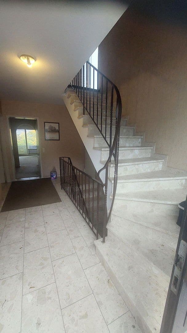 Predaj domu 378 m², pozemek 1.537 m², Engelfriedshalde 45, Tübingen, Bádensko-Wurttembersko Predaj domu 378 m², pozemek 1.537 m², Engelfriedshalde 45, Tübingen, Bádensko-Wurttembersko