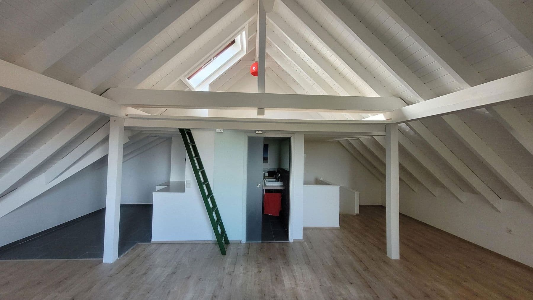 Predaj bytu 3-izbový 129 m², Am Weinfaß 60, Rüsselsheim am Main, Hesensko Predaj bytu 3-izbový 129 m², Am Weinfaß 60, Rüsselsheim am Main, Hesensko