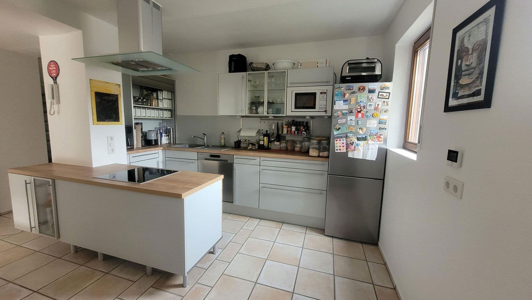 Predaj bytu 3-izbový 129 m², Am Weinfaß 60, Rüsselsheim am Main, Hesensko Predaj bytu 3-izbový 129 m², Am Weinfaß 60, Rüsselsheim am Main, Hesensko