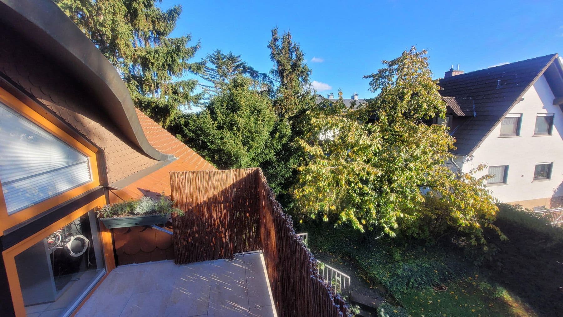 Predaj bytu 3-izbový 129 m², Am Weinfaß 60, Rüsselsheim am Main, Hesensko Predaj bytu 3-izbový 129 m², Am Weinfaß 60, Rüsselsheim am Main, Hesensko