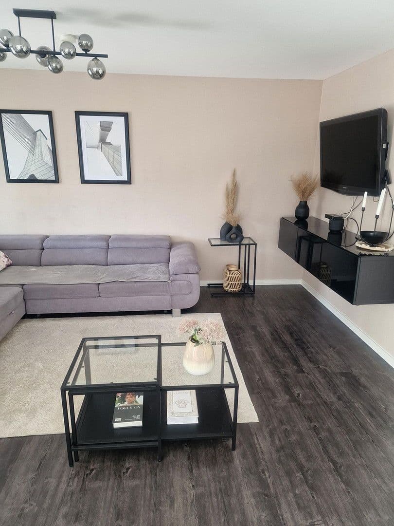 Predaj domu 233 m², pozemek 369 m², Andernach, Porýnie-Falcko Predaj domu 233 m², pozemek 369 m², Andernach, Porýnie-Falcko