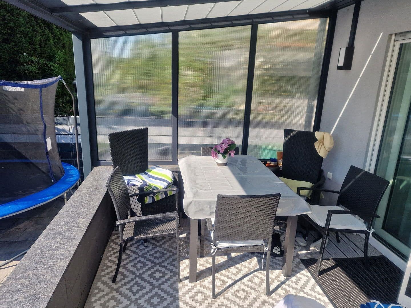 Predaj domu 233 m², pozemek 369 m², Andernach, Porýnie-Falcko Predaj domu 233 m², pozemek 369 m², Andernach, Porýnie-Falcko