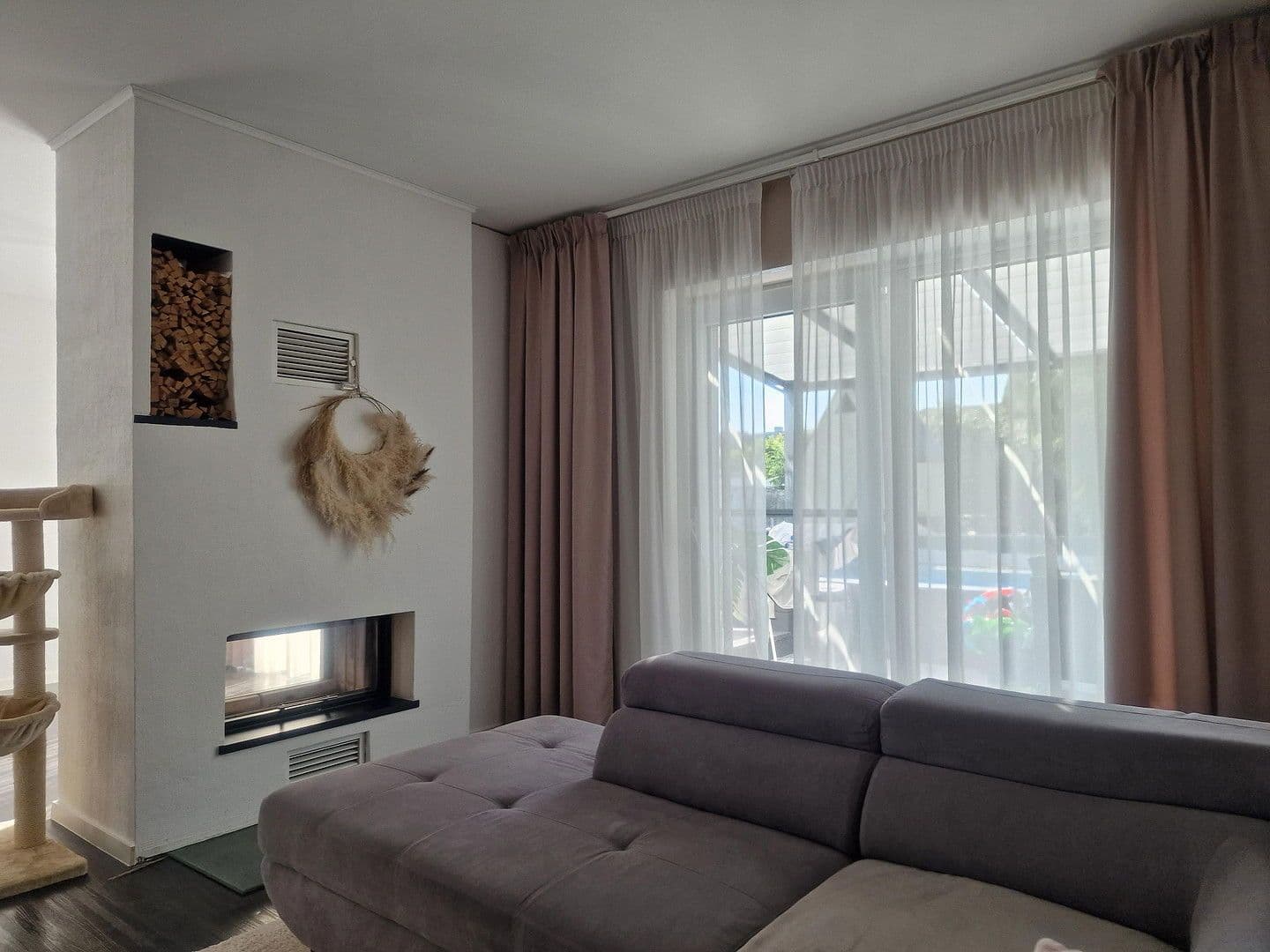 Predaj domu 233 m², pozemek 369 m², Andernach, Porýnie-Falcko Predaj domu 233 m², pozemek 369 m², Andernach, Porýnie-Falcko