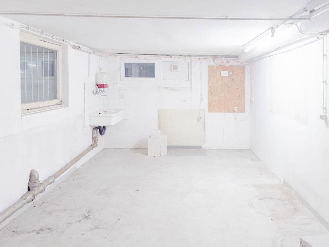 Prenájom nebytového priestoru 202 m², Röntgenstr. 6, Bonn, Severné Porýnie - Westfálsko Prenájom nebytového priestoru 202 m², Röntgenstr. 6, Bonn, Severné Porýnie - Westfálsko