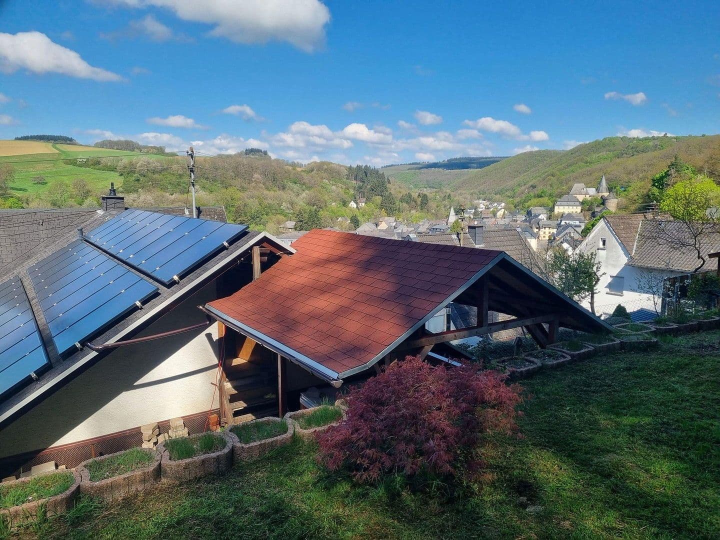 Predaj domu 249 m², pozemek 550 m², Bergstraße 14, Herrstein, Porýnie-Falcko Predaj domu 249 m², pozemek 550 m², Bergstraße 14, Herrstein, Porýnie-Falcko