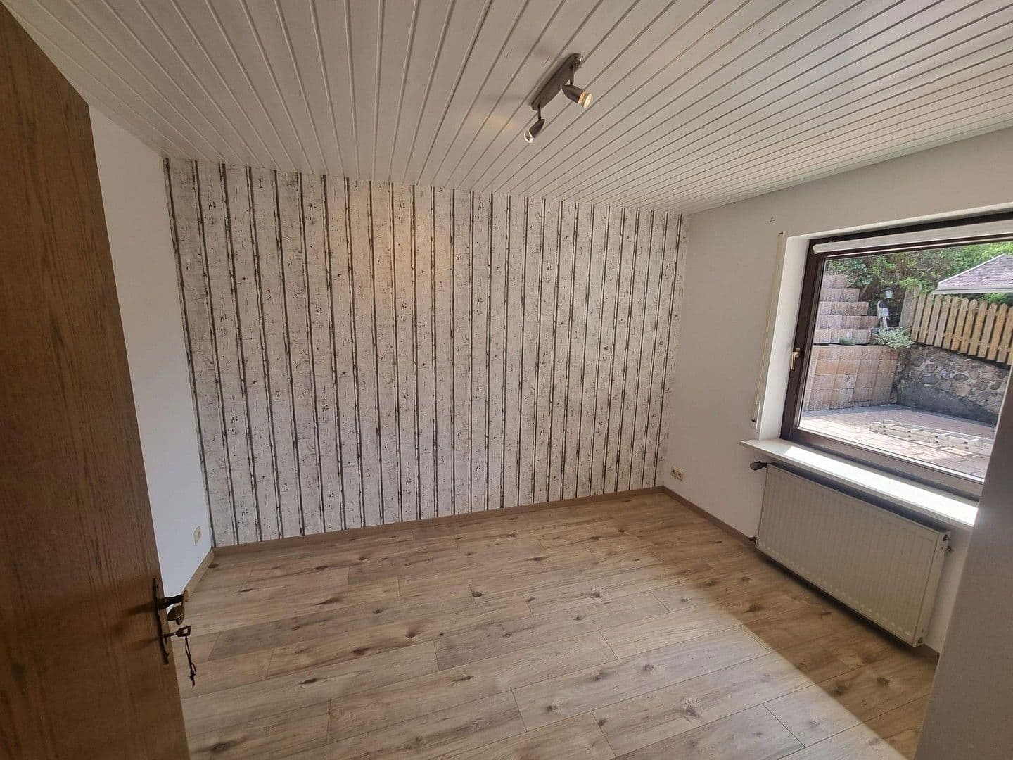 Predaj domu 249 m², pozemek 550 m², Bergstraße 14, Herrstein, Porýnie-Falcko Predaj domu 249 m², pozemek 550 m², Bergstraße 14, Herrstein, Porýnie-Falcko