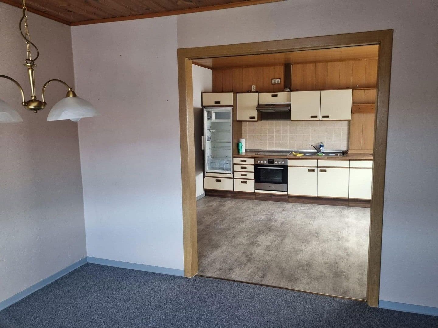 Predaj domu 249 m², pozemek 550 m², Bergstraße 14, Herrstein, Porýnie-Falcko Predaj domu 249 m², pozemek 550 m², Bergstraße 14, Herrstein, Porýnie-Falcko
