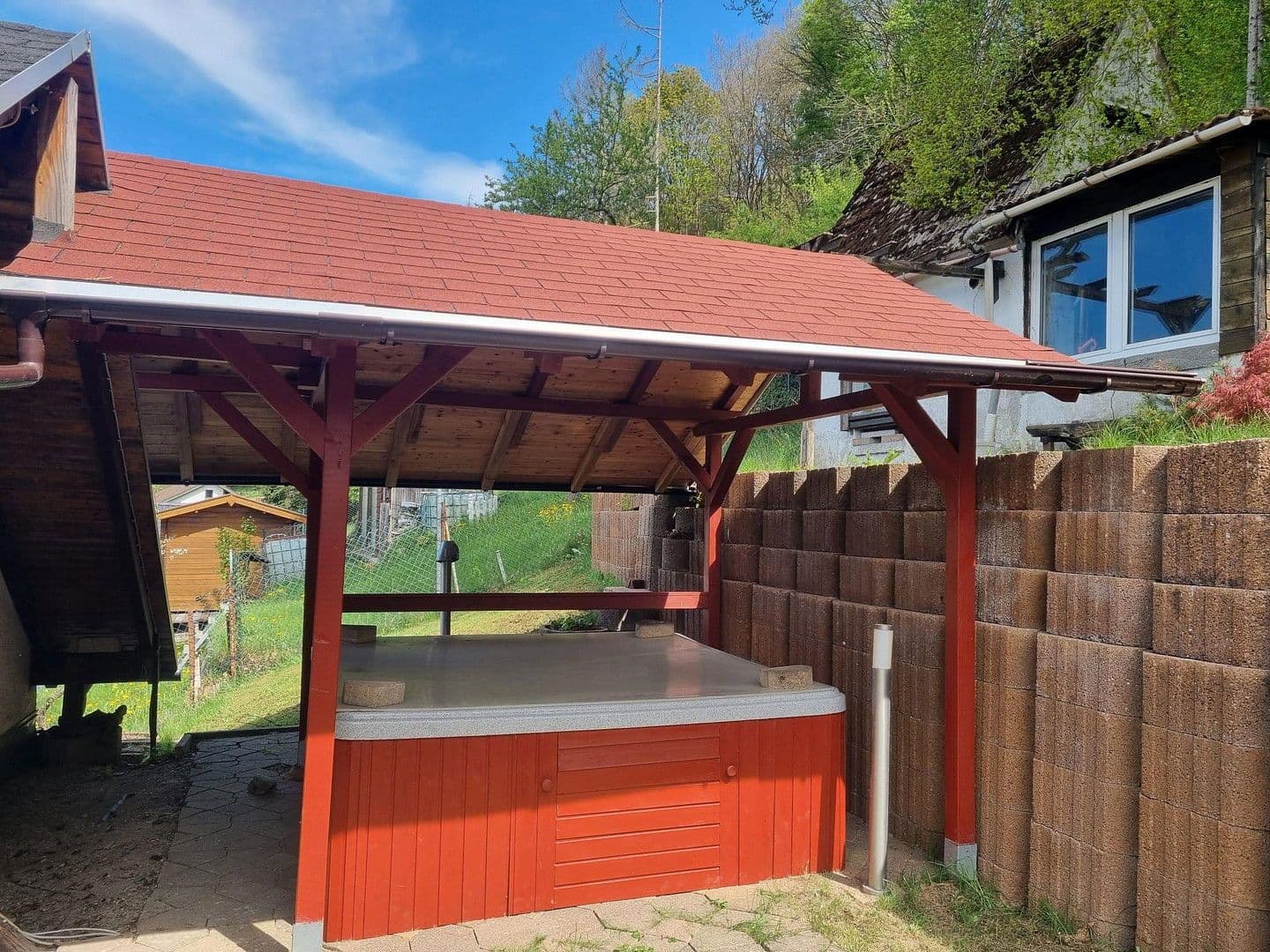 Predaj domu 249 m², pozemek 550 m², Bergstraße 14, Herrstein, Porýnie-Falcko Predaj domu 249 m², pozemek 550 m², Bergstraße 14, Herrstein, Porýnie-Falcko