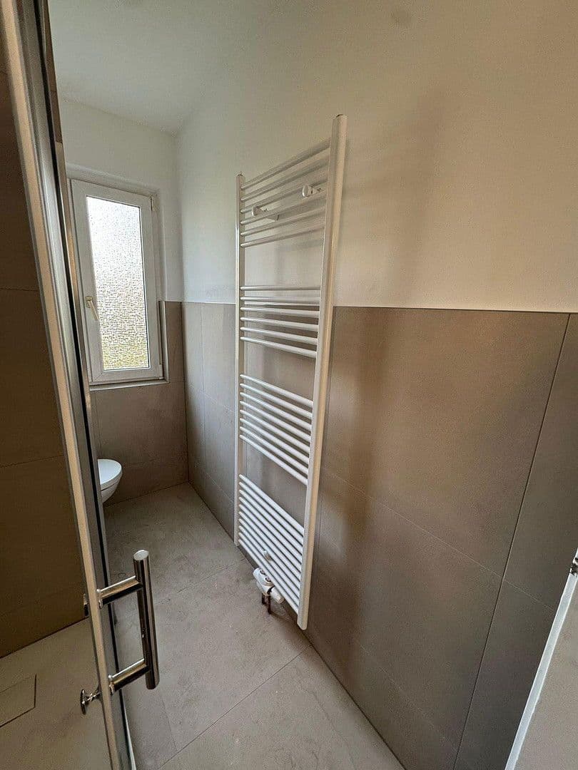 Prenájom bytu 3-izbový 60 m², Eibenweg 7, Stuttgart, Bádensko-Wurttembersko Prenájom bytu 3-izbový 60 m², Eibenweg 7, Stuttgart, Bádensko-Wurttembersko