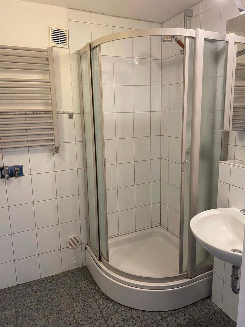 Predaj bytu 3-izbový 100 m², Wuppertal, Severné Porýnie - Westfálsko Predaj bytu 3-izbový 100 m², Wuppertal, Severné Porýnie - Westfálsko