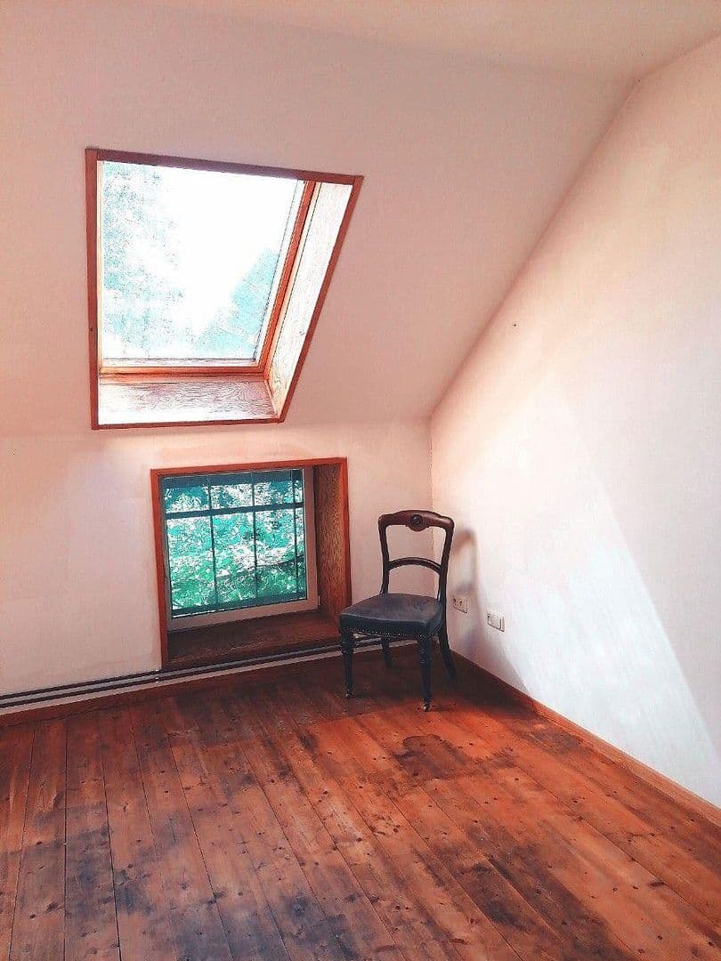 Predaj domu 540 m², pozemek 1.706 m², Lemgow, Dolné Sasko Predaj domu 540 m², pozemek 1.706 m², Lemgow, Dolné Sasko