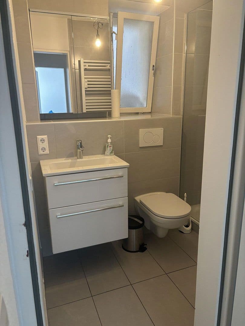 Prenájom kancelárie 75 m², Eberhardstr. 14, Stuttgart, Bádensko-Wurttembersko Prenájom kancelárie 75 m², Eberhardstr. 14, Stuttgart, Bádensko-Wurttembersko