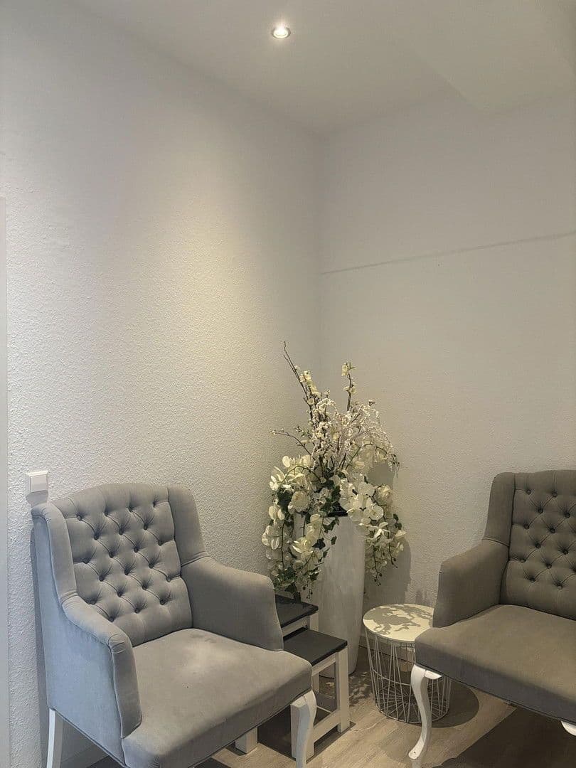 Prenájom kancelárie 75 m², Eberhardstr. 14, Stuttgart, Bádensko-Wurttembersko Prenájom kancelárie 75 m², Eberhardstr. 14, Stuttgart, Bádensko-Wurttembersko