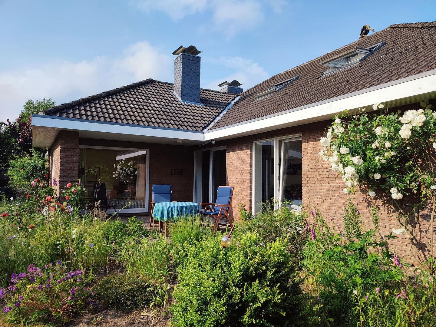 Predaj domu 124 m², pozemek 1.098 m², Husum, Šlezvicko-Holštajnsko Predaj domu 124 m², pozemek 1.098 m², Husum, Šlezvicko-Holštajnsko