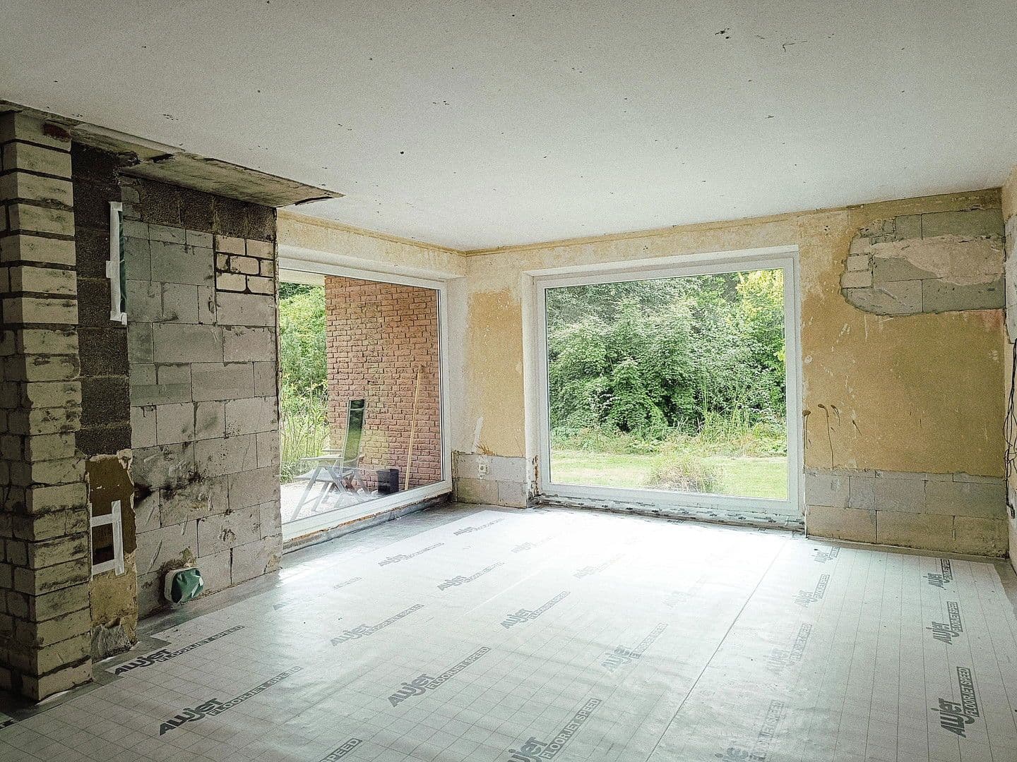 Predaj domu 124 m², pozemek 1.098 m², Husum, Šlezvicko-Holštajnsko Predaj domu 124 m², pozemek 1.098 m², Husum, Šlezvicko-Holštajnsko