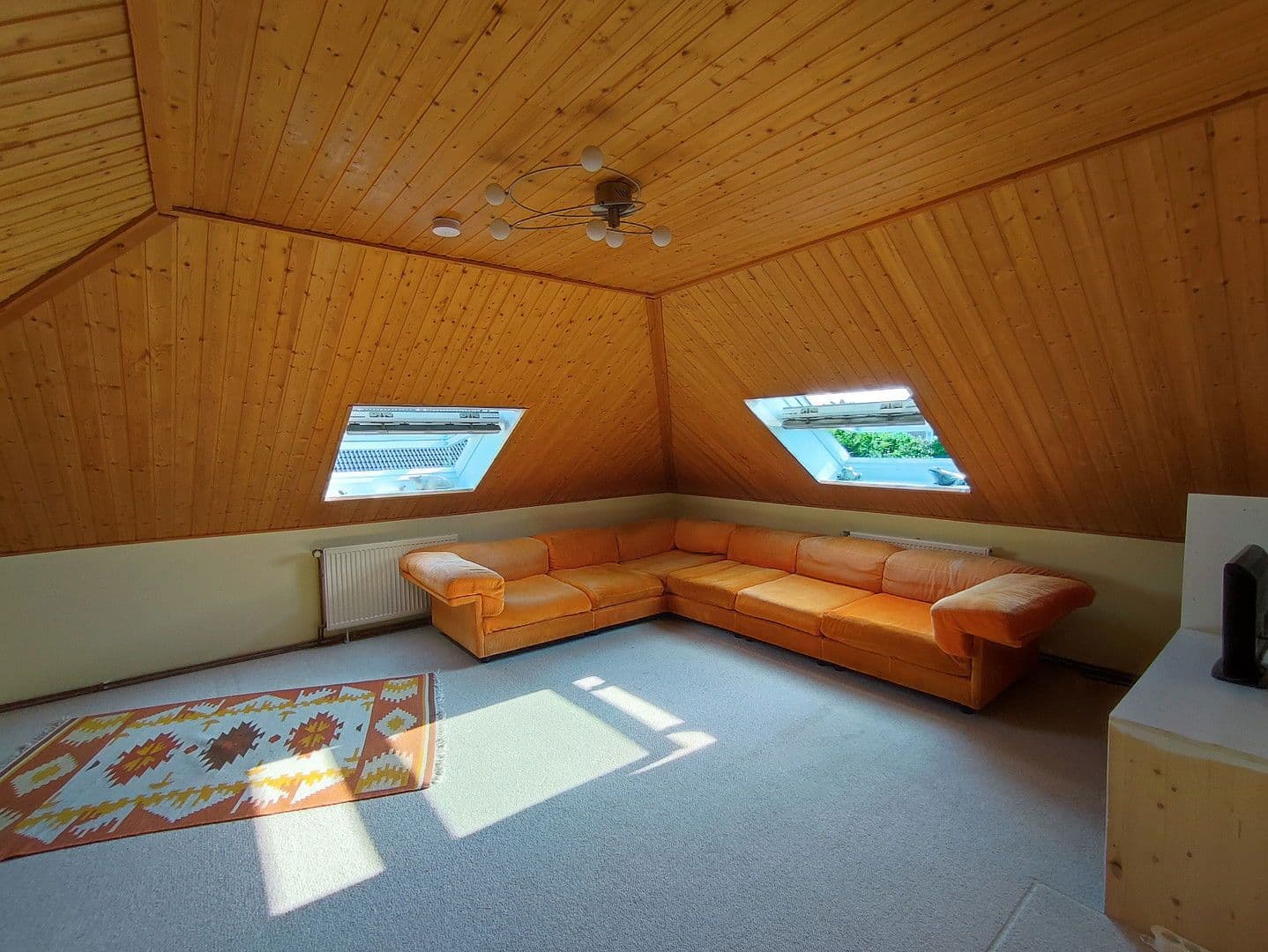 Predaj domu 124 m², pozemek 1.098 m², Husum, Šlezvicko-Holštajnsko Predaj domu 124 m², pozemek 1.098 m², Husum, Šlezvicko-Holštajnsko