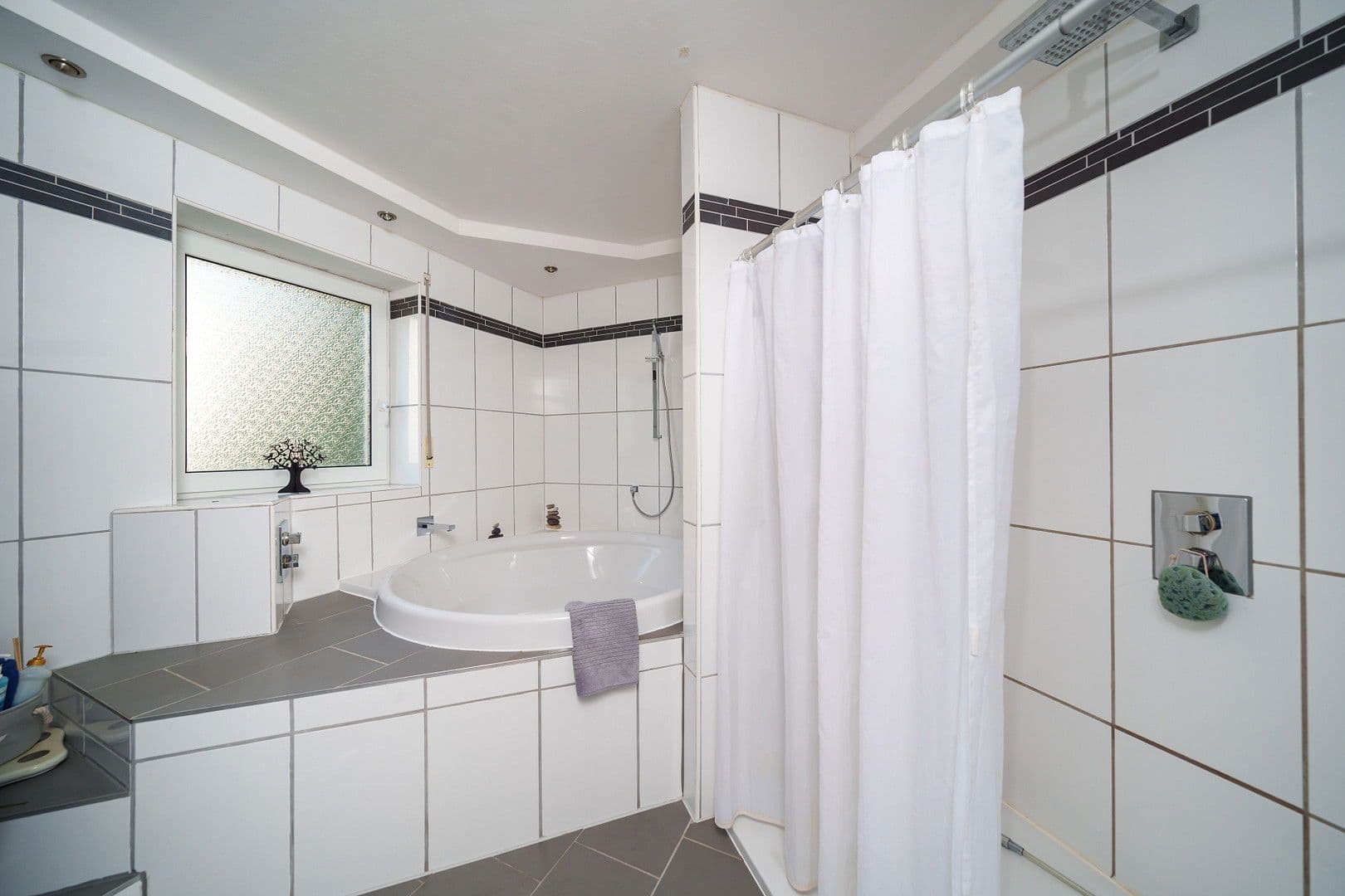 Predaj bytu 220 m², Bochum, Severné Porýnie - Westfálsko Predaj bytu 220 m², Bochum, Severné Porýnie - Westfálsko