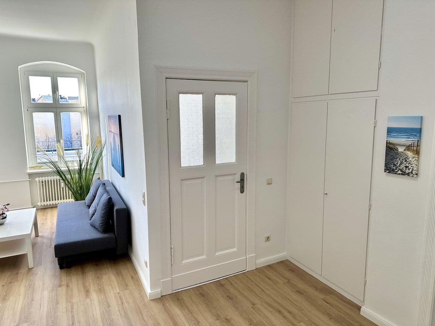 Prenájom bytu 1-izbový 45 m², Friedrichsruher Str. 3, Berlin, Berlín Prenájom bytu 1-izbový 45 m², Friedrichsruher Str. 3, Berlin, Berlín