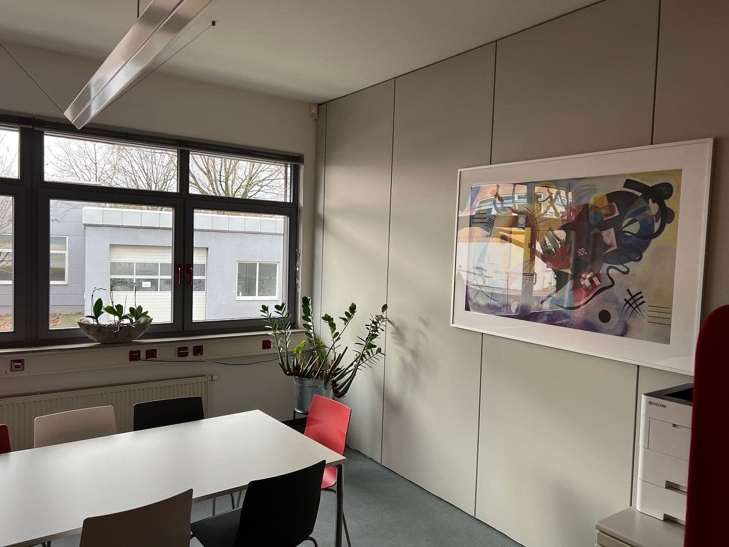 Prenájom kancelárie 1.050 m², Ludwigsburg, Bádensko-Wurttembersko Prenájom kancelárie 1.050 m², Ludwigsburg, Bádensko-Wurttembersko