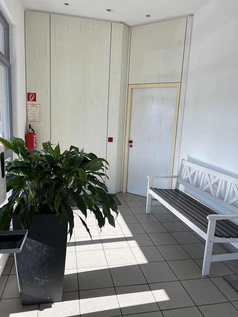 Prenájom kancelárie 1.050 m², Ludwigsburg, Bádensko-Wurttembersko Prenájom kancelárie 1.050 m², Ludwigsburg, Bádensko-Wurttembersko