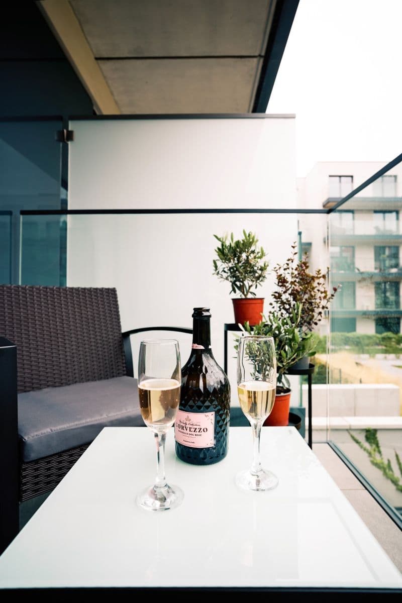 Prenájom bytu 1-izbový 36 m², Šrámkové, Praha, Praha Prenájom bytu 1-izbový 36 m², Šrámkové, Praha, Praha