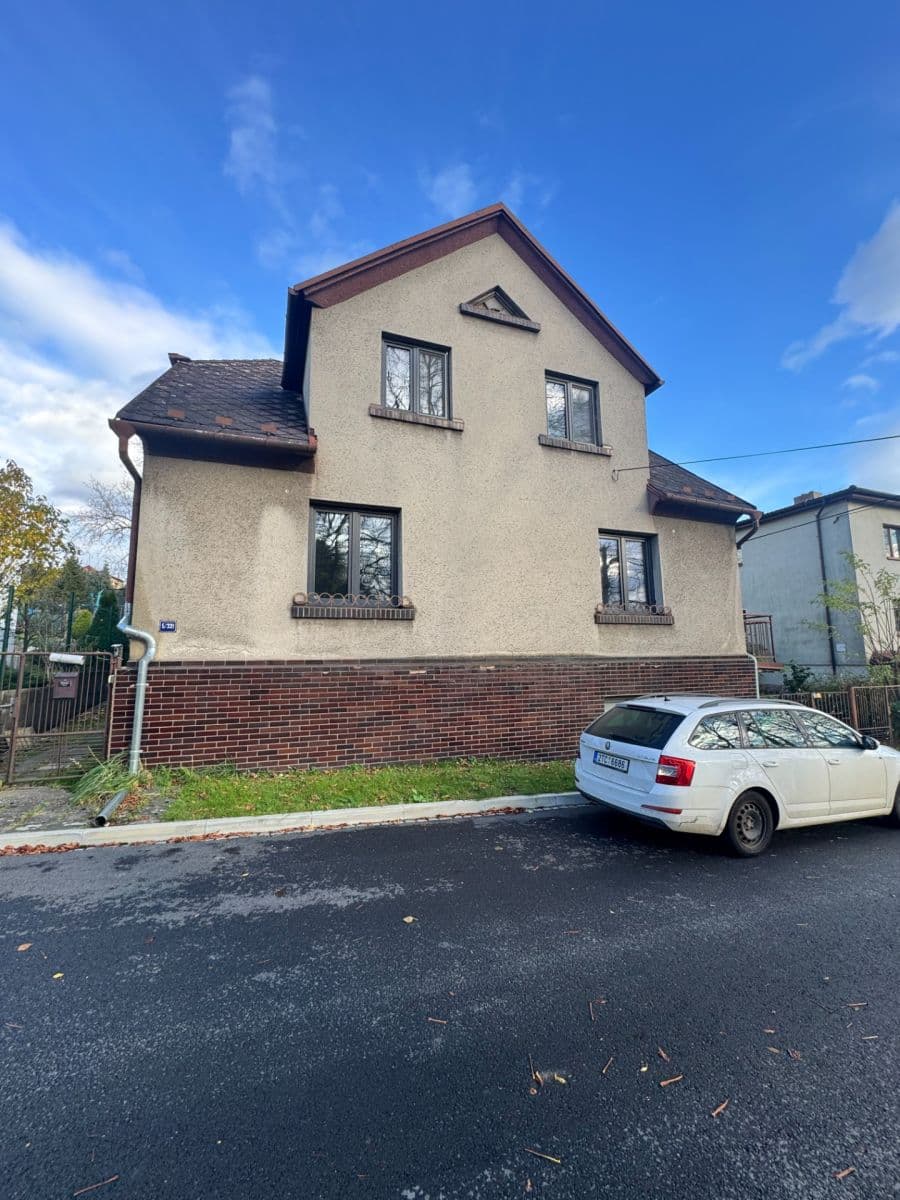 Predaj domu 223 m², pozemek 659 m², Mikšova, Ostrava, Moravskoslezský kraj Predaj domu 223 m², pozemek 659 m², Mikšova, Ostrava, Moravskoslezský kraj