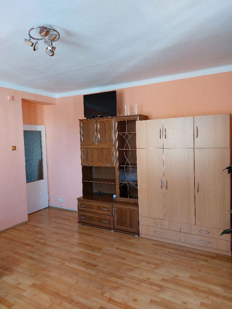 Predaj bytu 2-izbový 56 m², tř. Budovatelů, Most, Ústecký kraj Predaj bytu 2-izbový 56 m², tř. Budovatelů, Most, Ústecký kraj