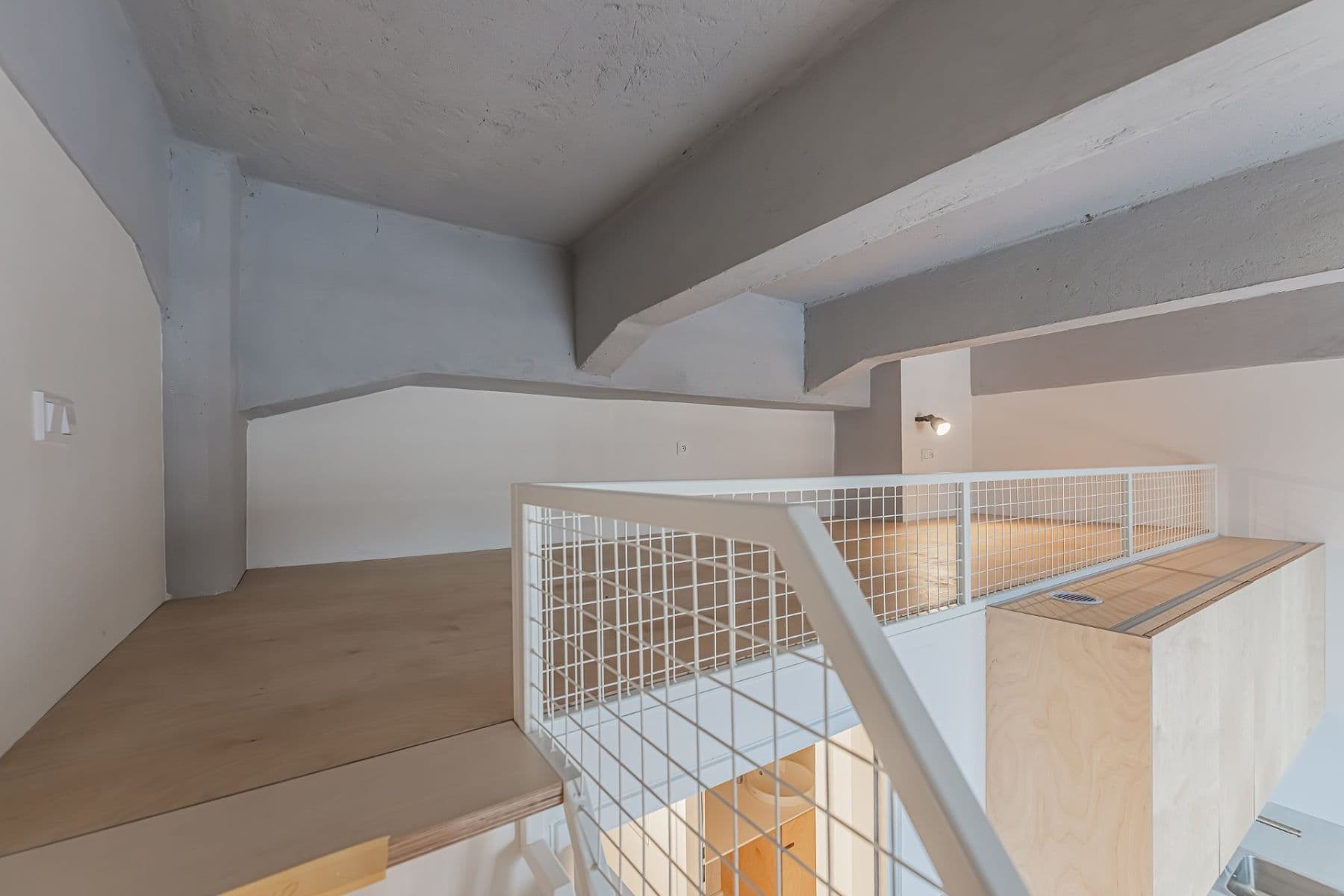 Prenájom bytu 1-izbový 34 m², Pražská třída, Hradec Králové, Královéhradecký kraj Prenájom bytu 1-izbový 34 m², Pražská třída, Hradec Králové, Královéhradecký kraj