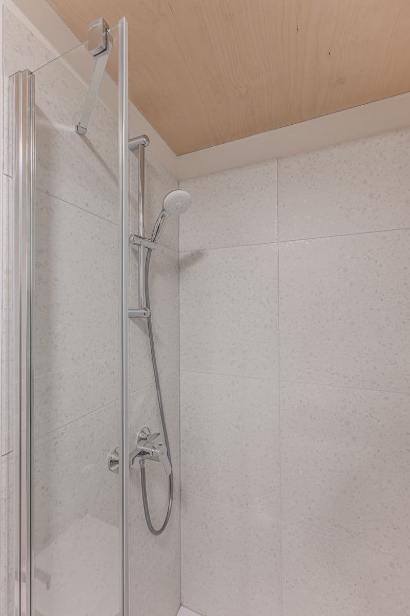 Prenájom bytu 1-izbový 34 m², Pražská třída, Hradec Králové, Královéhradecký kraj Prenájom bytu 1-izbový 34 m², Pražská třída, Hradec Králové, Královéhradecký kraj