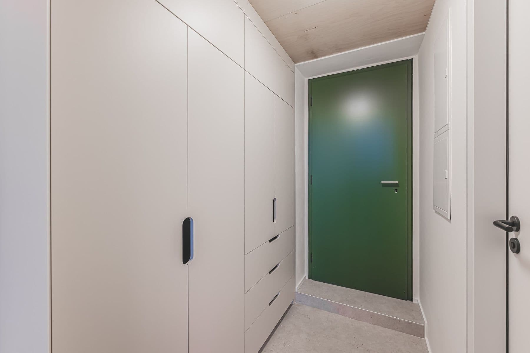 Prenájom bytu 1-izbový 34 m², Pražská třída, Hradec Králové, Královéhradecký kraj Prenájom bytu 1-izbový 34 m², Pražská třída, Hradec Králové, Královéhradecký kraj