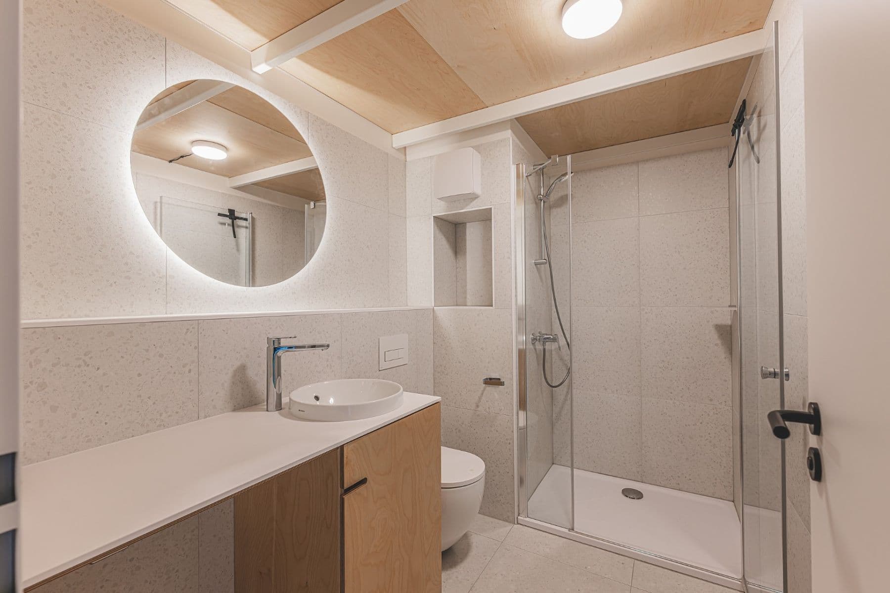 Prenájom bytu 1-izbový 34 m², Pražská třída, Hradec Králové, Královéhradecký kraj Prenájom bytu 1-izbový 34 m², Pražská třída, Hradec Králové, Královéhradecký kraj