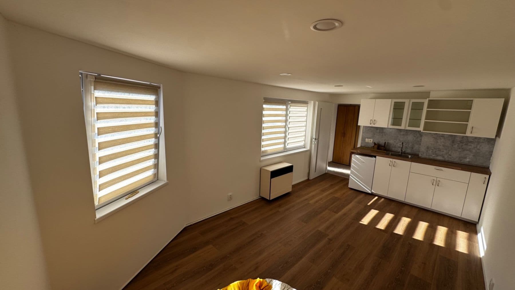 Prenájom kancelárie 30 m², Nad Kazankou, Praha, Praha Prenájom kancelárie 30 m², Nad Kazankou, Praha, Praha