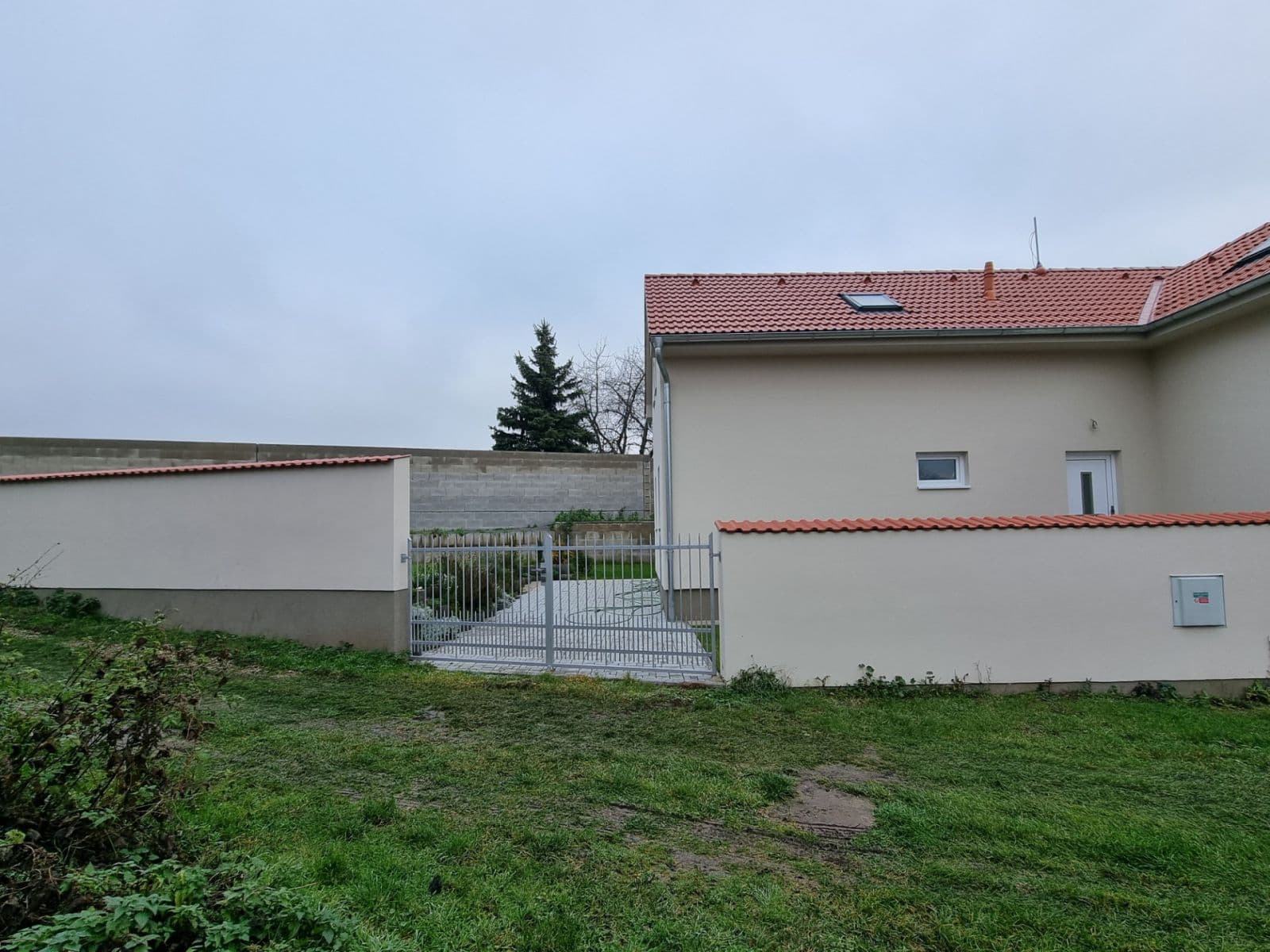 Predaj domu 130 m², pozemek 458 m², Chržín, Středočeský kraj Predaj domu 130 m², pozemek 458 m², Chržín, Středočeský kraj