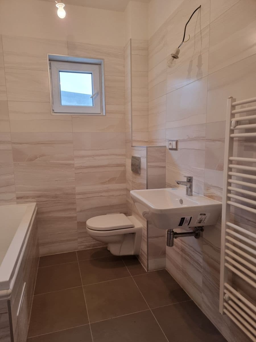 Predaj domu 130 m², pozemek 458 m², Chržín, Středočeský kraj Predaj domu 130 m², pozemek 458 m², Chržín, Středočeský kraj