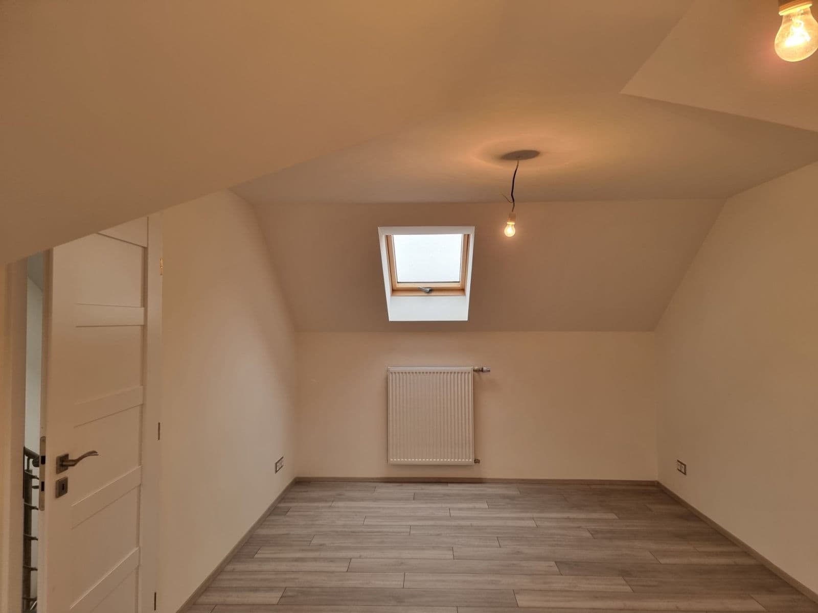 Predaj domu 130 m², pozemek 458 m², Chržín, Středočeský kraj Predaj domu 130 m², pozemek 458 m², Chržín, Středočeský kraj