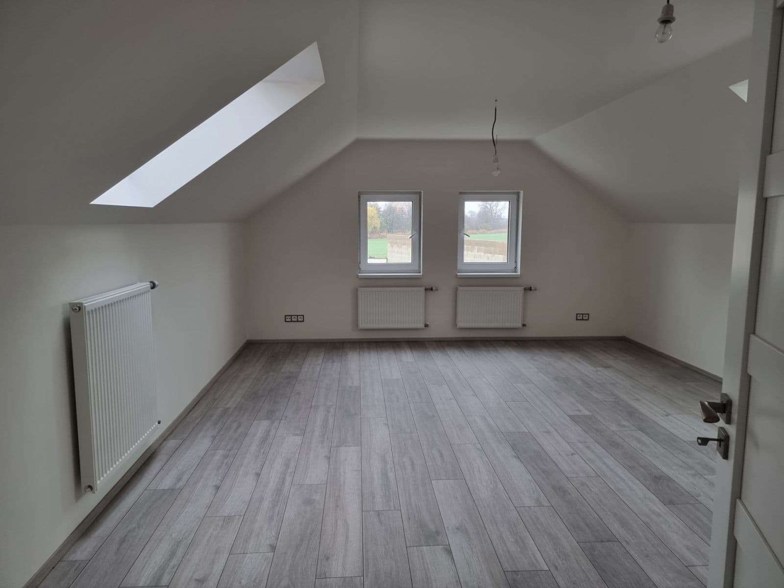 Predaj domu 130 m², pozemek 458 m², Chržín, Středočeský kraj Predaj domu 130 m², pozemek 458 m², Chržín, Středočeský kraj