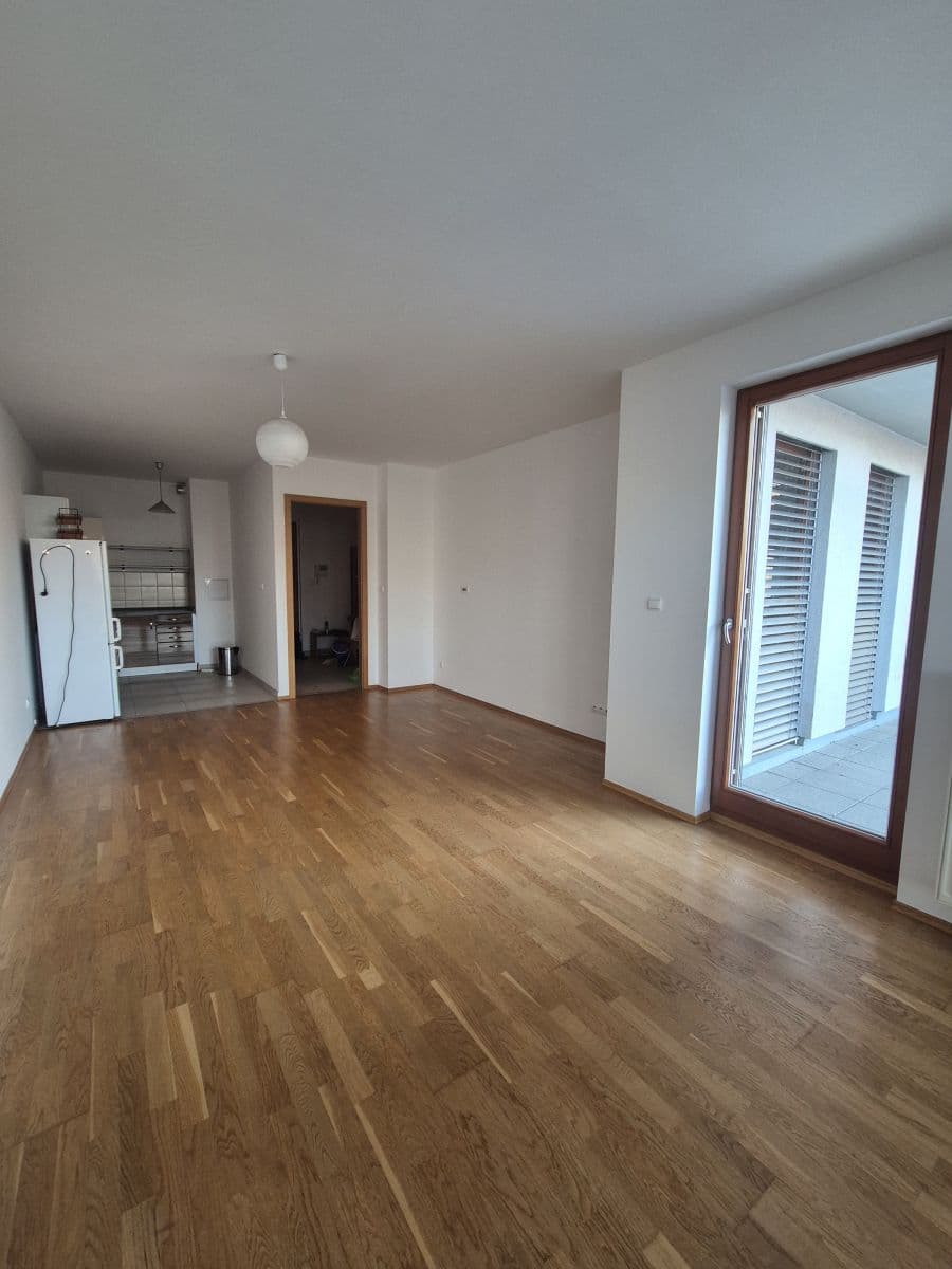 Prenájom bytu 3-izbový 85 m², Brunclíkova, Praha, Praha Prenájom bytu 3-izbový 85 m², Brunclíkova, Praha, Praha