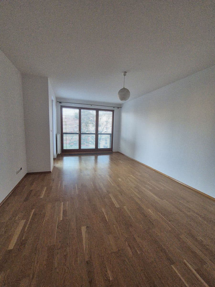 Prenájom bytu 3-izbový 85 m², Brunclíkova, Praha, Praha Prenájom bytu 3-izbový 85 m², Brunclíkova, Praha, Praha