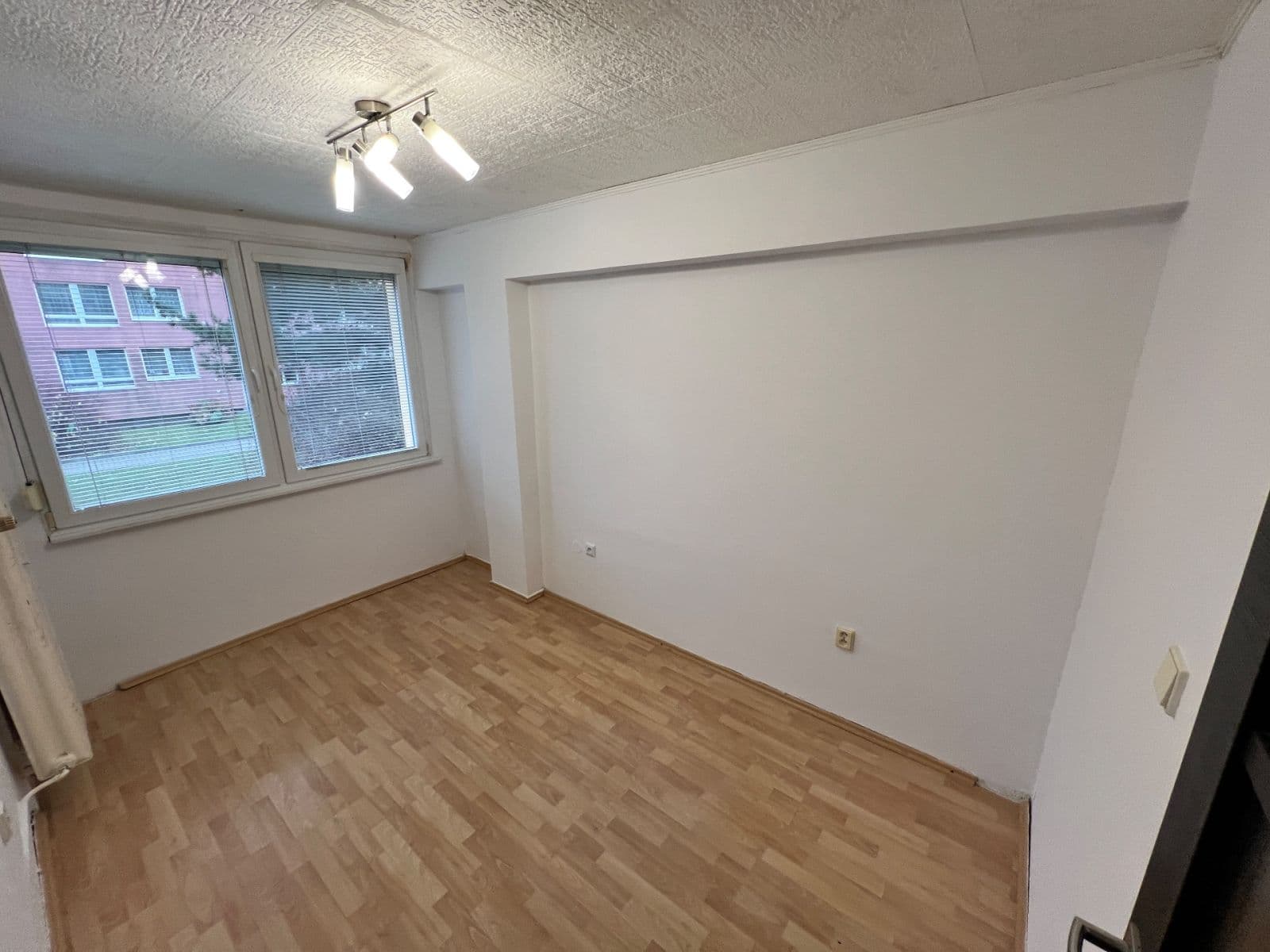 Predaj bytu 3-izbový 62 m², Jiřího Wolkera, Nymburk, Středočeský kraj Predaj bytu 3-izbový 62 m², Jiřího Wolkera, Nymburk, Středočeský kraj