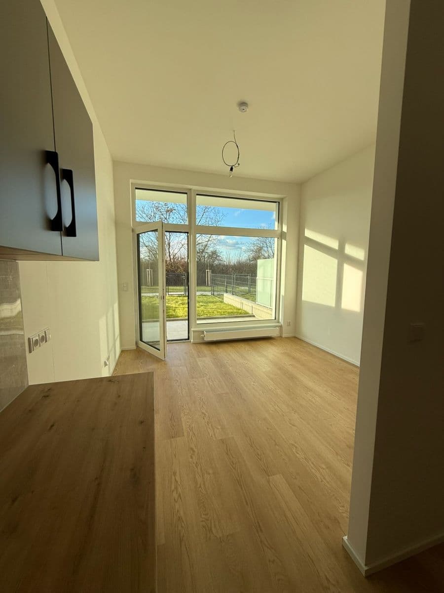 Prenájom bytu 1-izbový 35 m², třída Generála Píky, Brno, Jihomoravský kraj Prenájom bytu 1-izbový 35 m², třída Generála Píky, Brno, Jihomoravský kraj