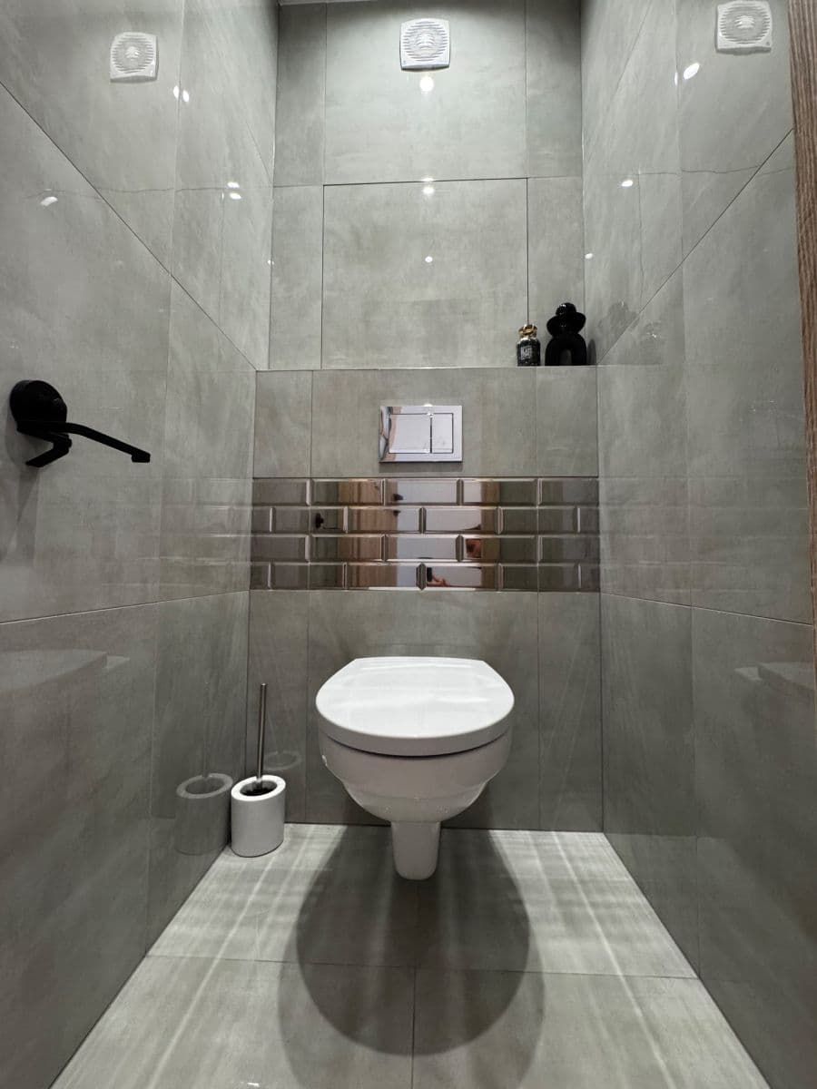 Predaj bytu 2-izbový 53 m², Závodní, Karviná, Moravskoslezský kraj Predaj bytu 2-izbový 53 m², Závodní, Karviná, Moravskoslezský kraj