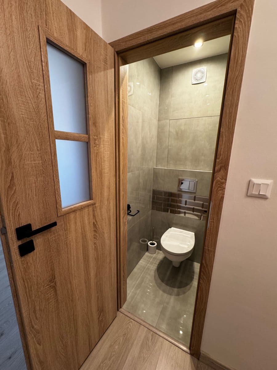 Predaj bytu 2-izbový 53 m², Závodní, Karviná, Moravskoslezský kraj Predaj bytu 2-izbový 53 m², Závodní, Karviná, Moravskoslezský kraj