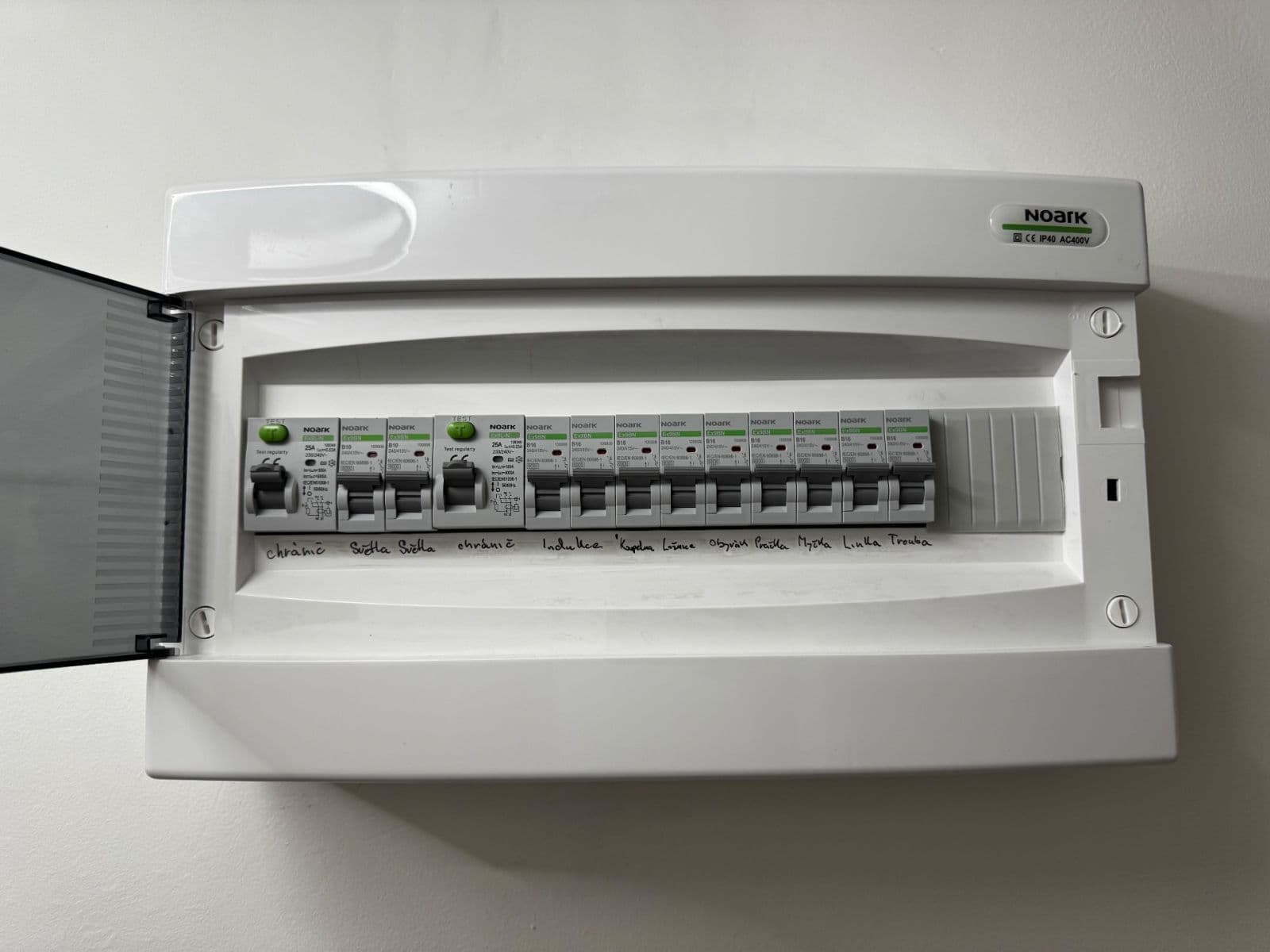 Predaj bytu 2-izbový 53 m², Závodní, Karviná, Moravskoslezský kraj Predaj bytu 2-izbový 53 m², Závodní, Karviná, Moravskoslezský kraj