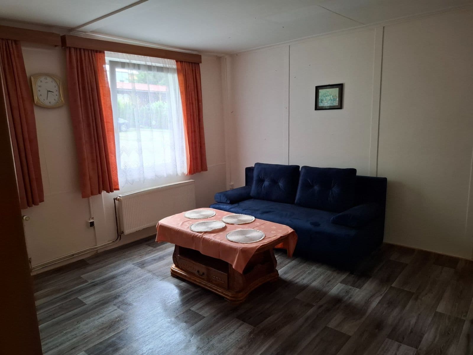 Prenájom bytu 1-izbový 27 m², Hornická, Jinočany, Středočeský kraj Prenájom bytu 1-izbový 27 m², Hornická, Jinočany, Středočeský kraj