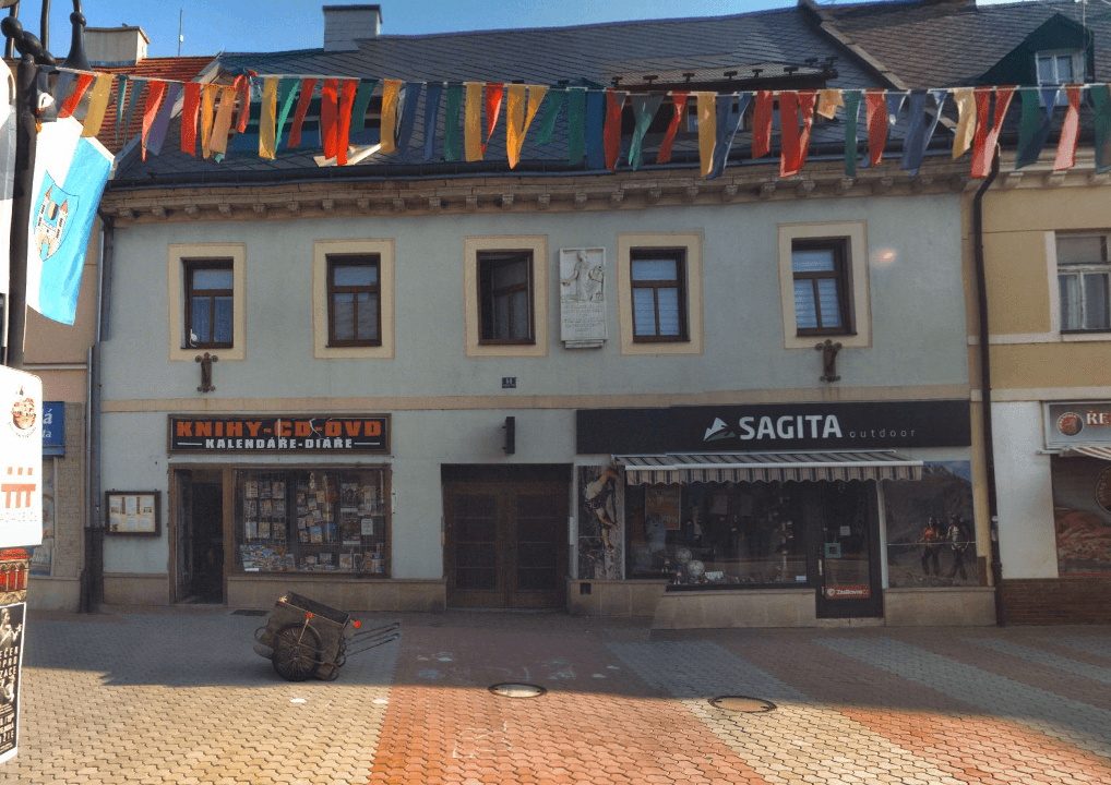 Prenájom nebytového priestoru 82 m², Husova, Jičín, Královéhradecký kraj Prenájom nebytového priestoru 82 m², Husova, Jičín, Královéhradecký kraj