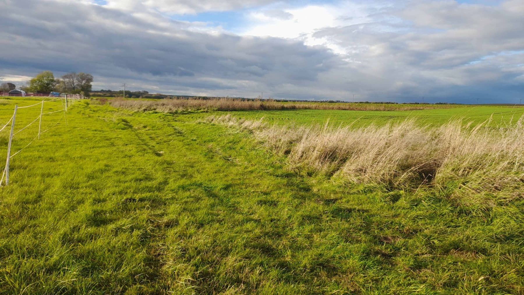 Predaj pozemku 1.500 m², Čachovice, Středočeský kraj Predaj pozemku 1.500 m², Čachovice, Středočeský kraj