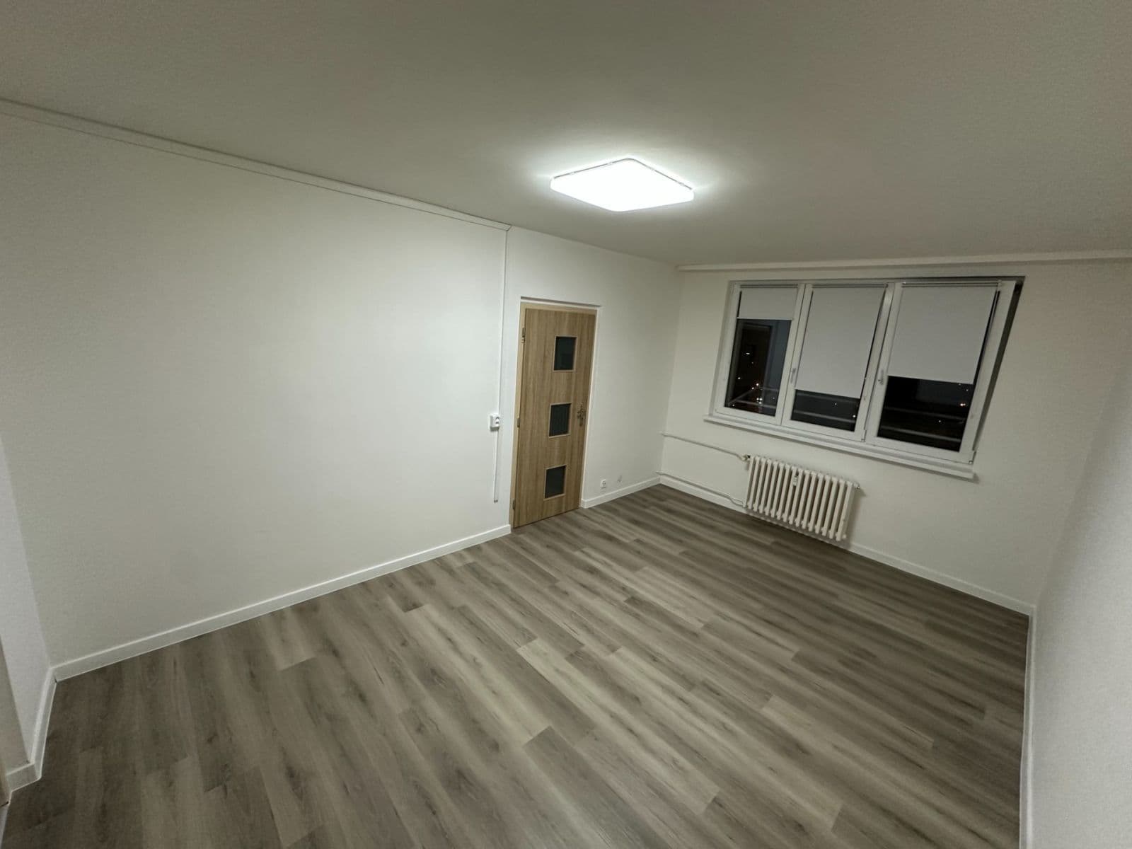 Prenájom bytu 3-izbový 65 m², Novodvorská, Frýdek-Místek, Moravskoslezský kraj Prenájom bytu 3-izbový 65 m², Novodvorská, Frýdek-Místek, Moravskoslezský kraj