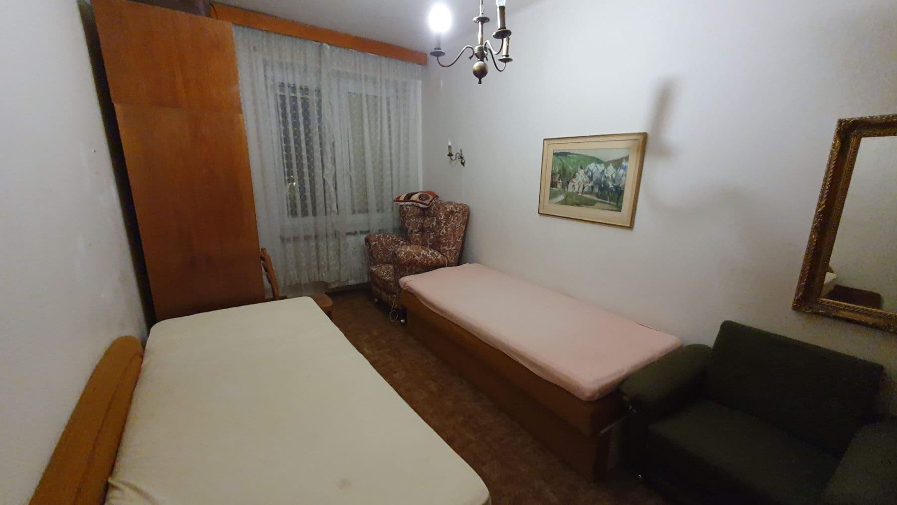 Prenájom bytu 4-izbový 77 m², Komenského, Vítkov, Moravskoslezský kraj Prenájom bytu 4-izbový 77 m², Komenského, Vítkov, Moravskoslezský kraj