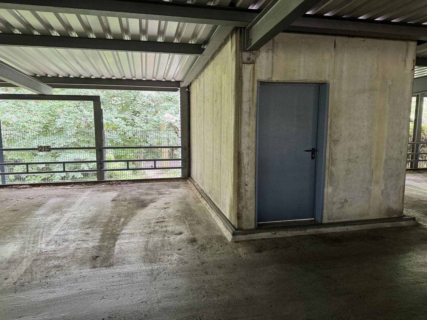 Predaj bytu 1-izbový 40 m², Hennigsdorf, Brandenbursko Predaj bytu 1-izbový 40 m², Hennigsdorf, Brandenbursko