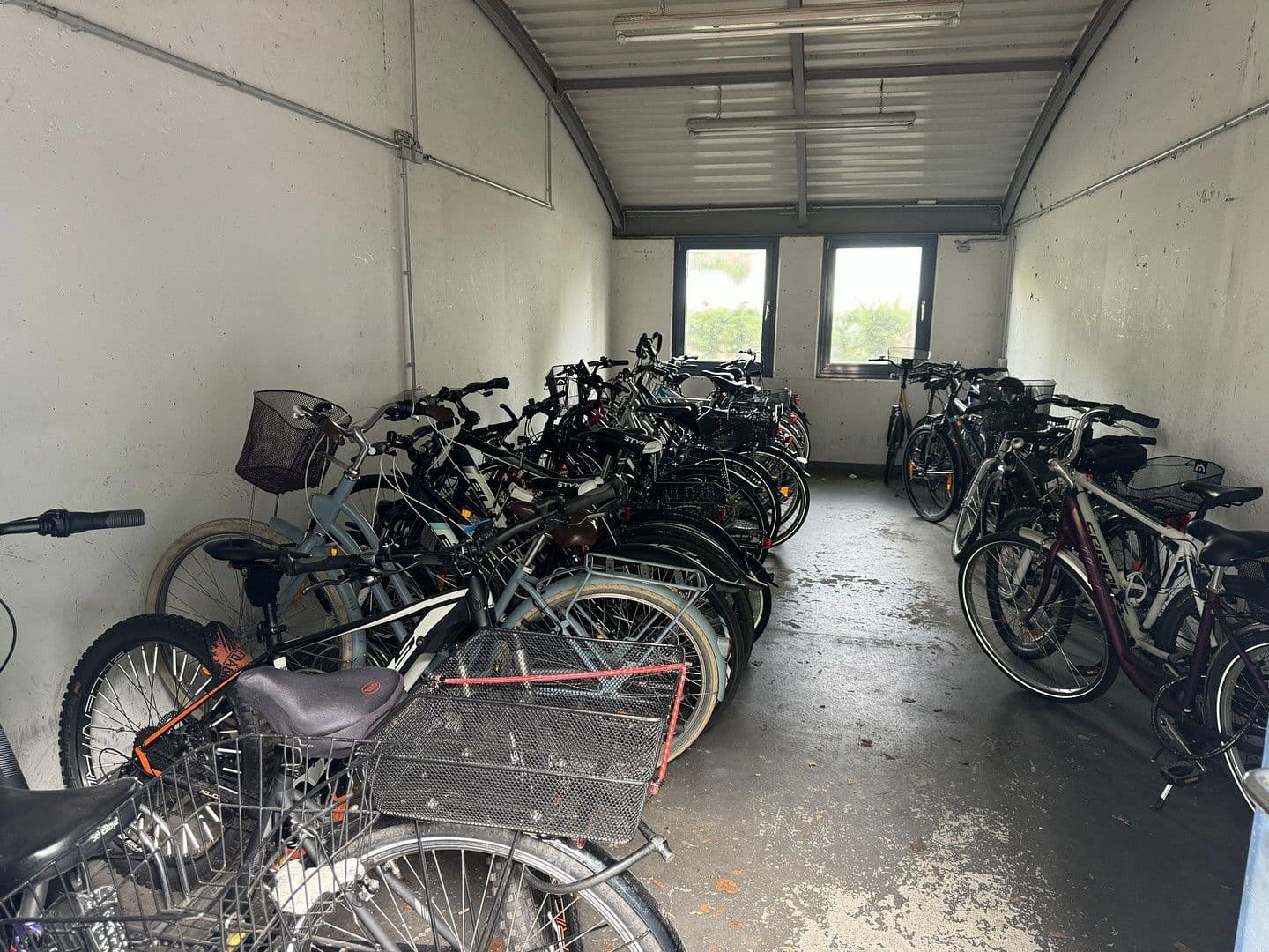 Predaj bytu 1-izbový 40 m², Hennigsdorf, Brandenbursko Predaj bytu 1-izbový 40 m², Hennigsdorf, Brandenbursko